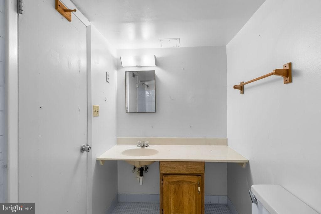 6065 Majors Lane #unit 1 photo 24