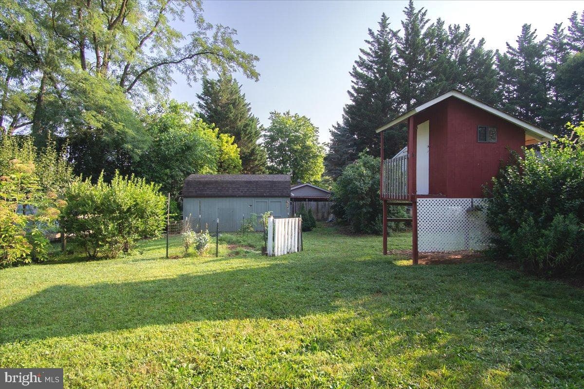 17010 Frederick Road photo 24
