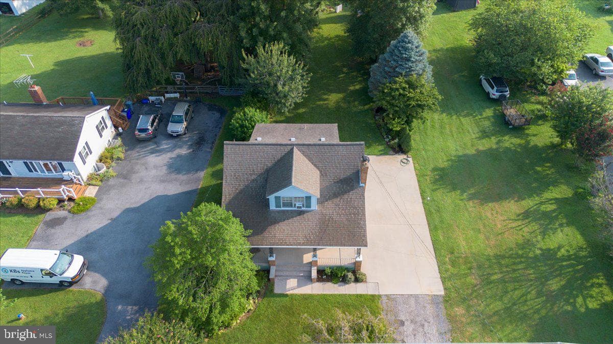 17010 Frederick Road photo 28