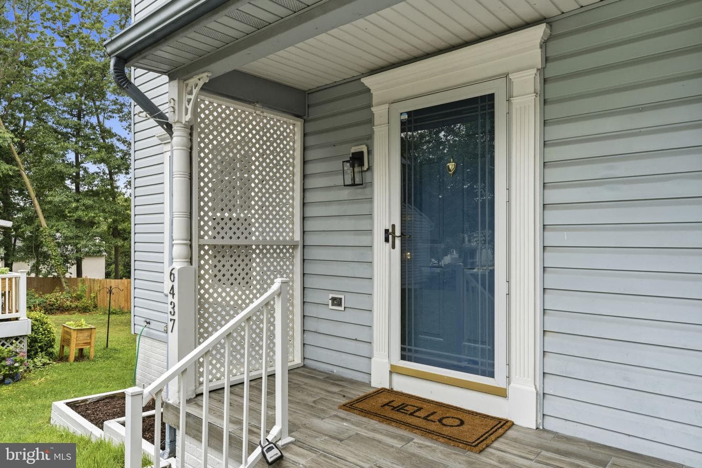 6437 Julie Ann Drive photo 3