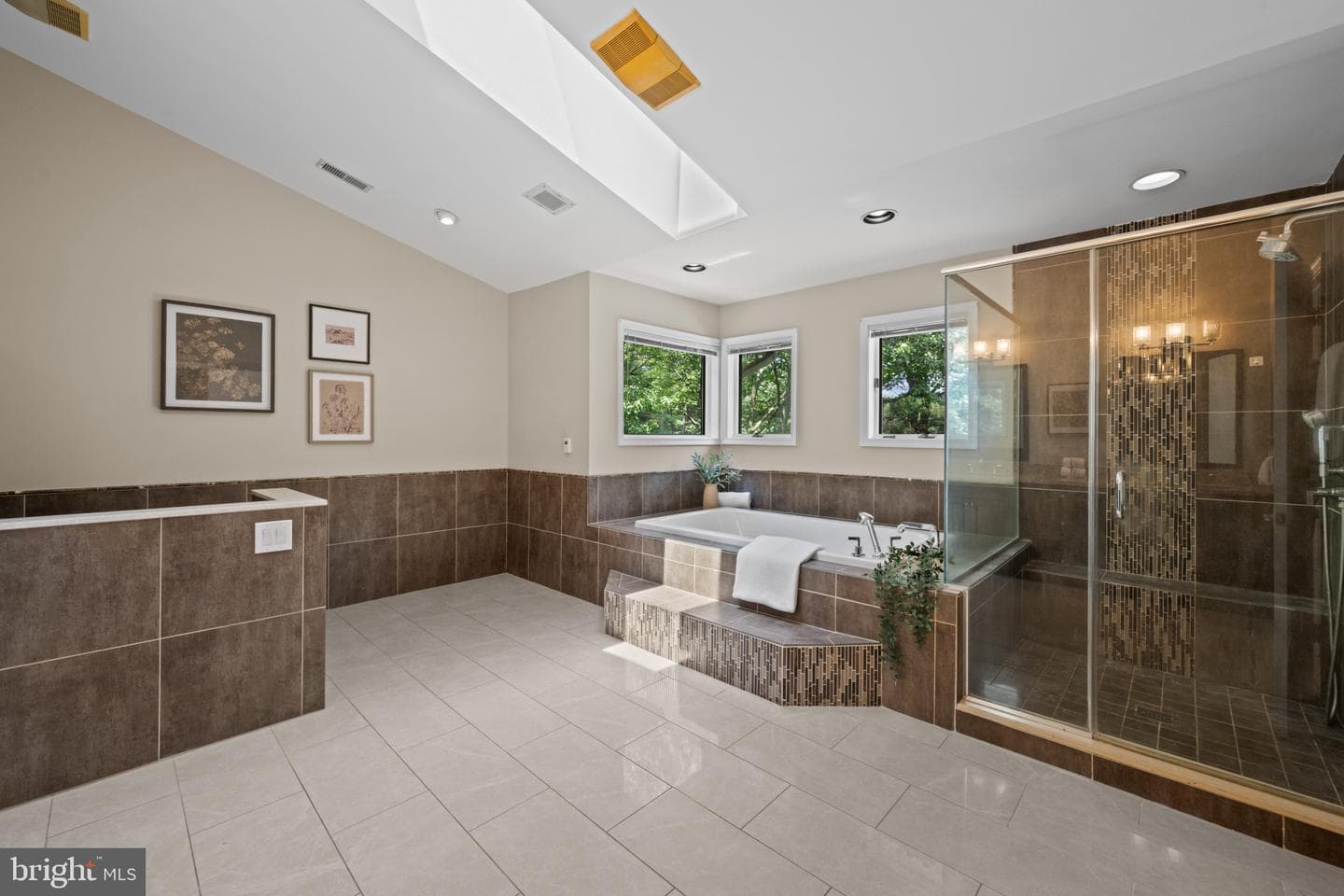6614 Corina Court photo 44