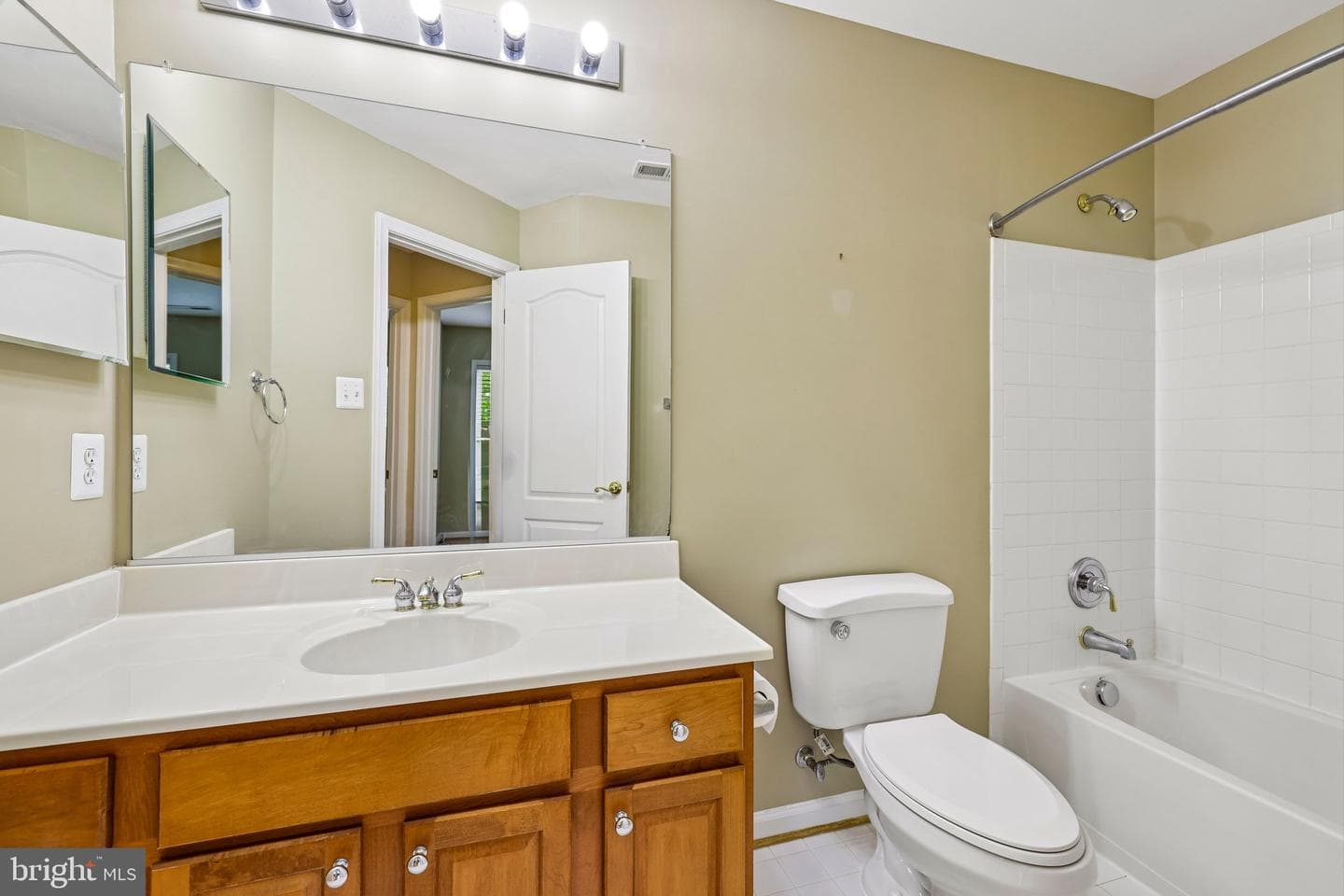 10214 Sherman Heights Place #53 photo 38