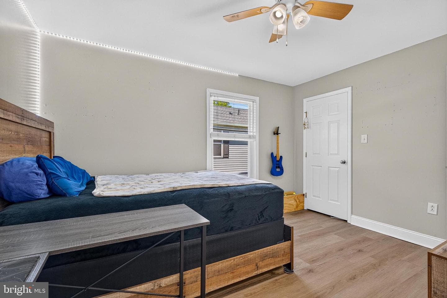 9404 Fairview Avenue photo 20