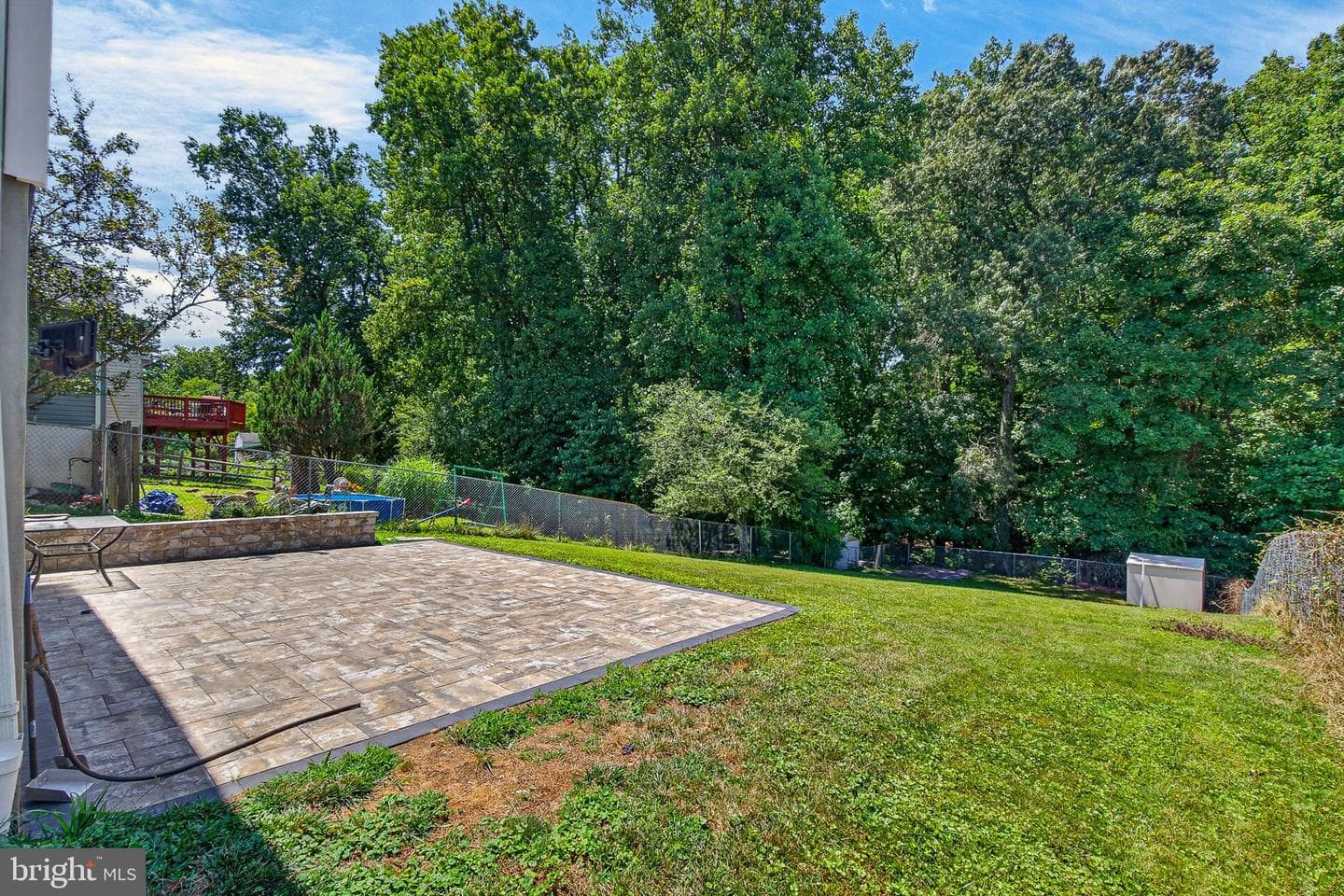 9404 Fairview Avenue photo 30