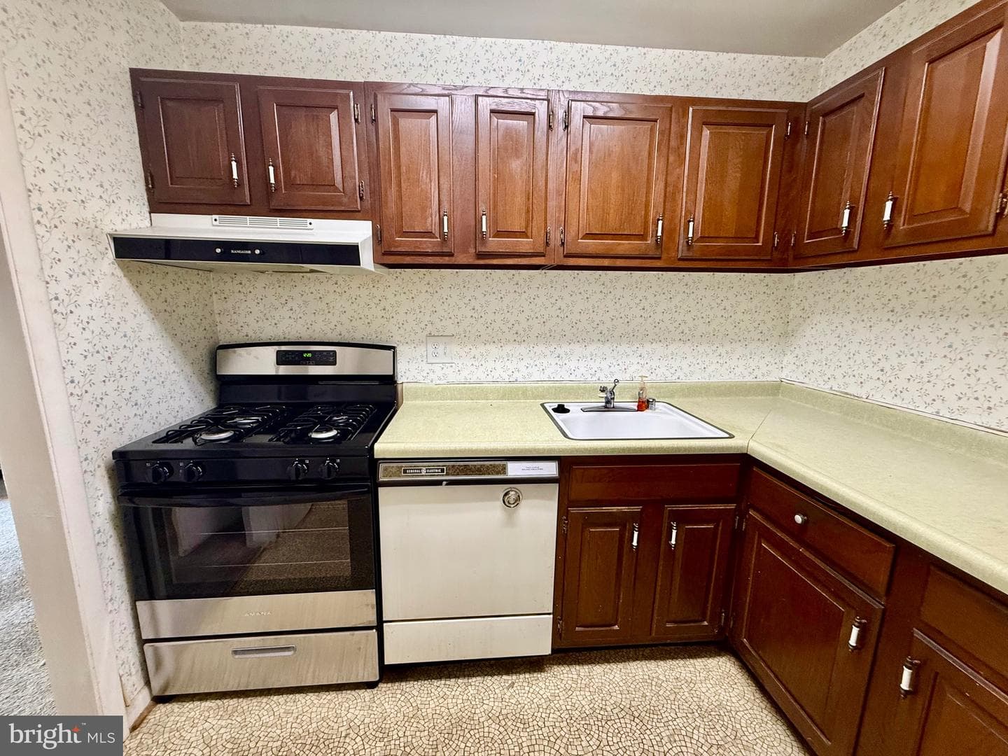 10551 Twin Rivers Road #a-1 photo 12