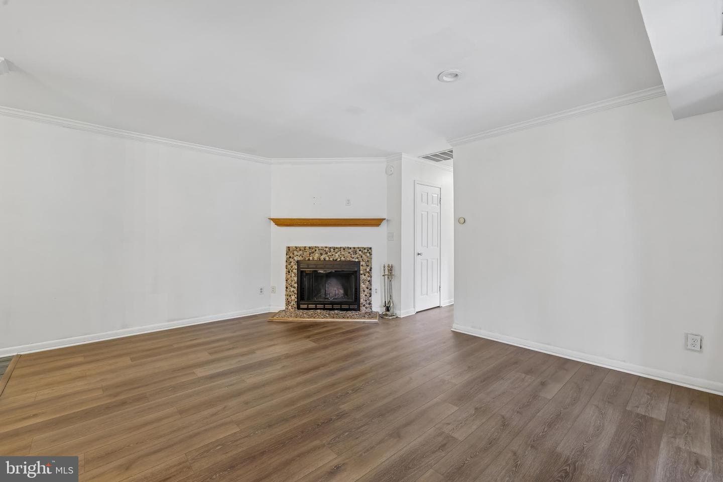 5476 Cedar Lane #c-3 photo 9
