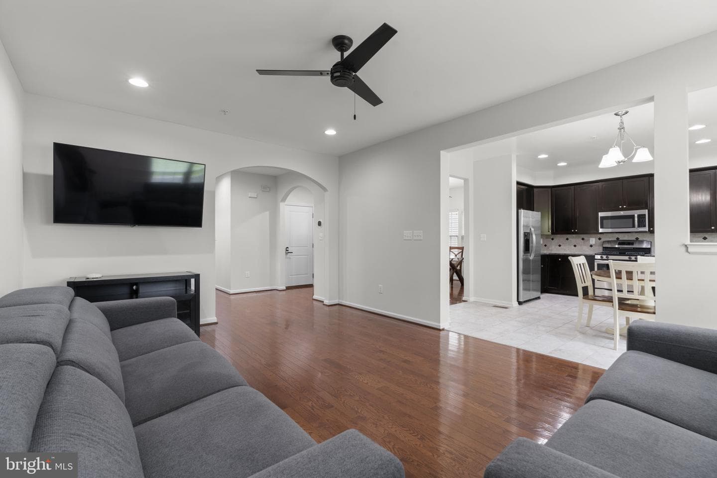 4986 Windpower Way photo 7