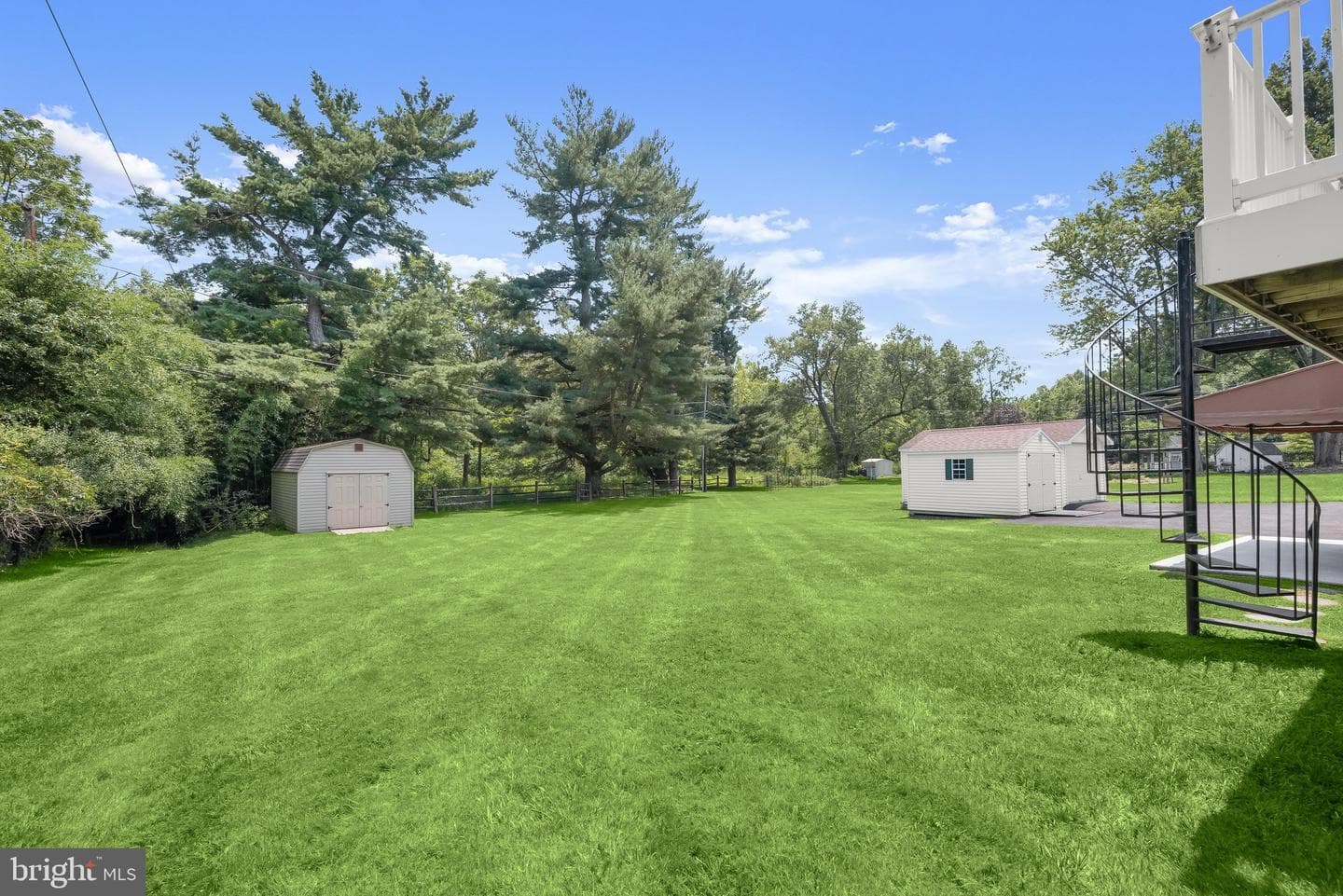 3405 Jay Drive photo 2
