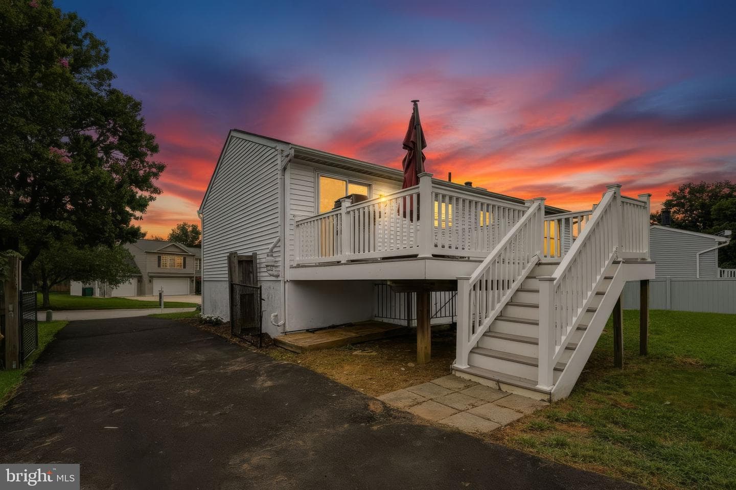 5571 Hunting Horn Drive photo 27