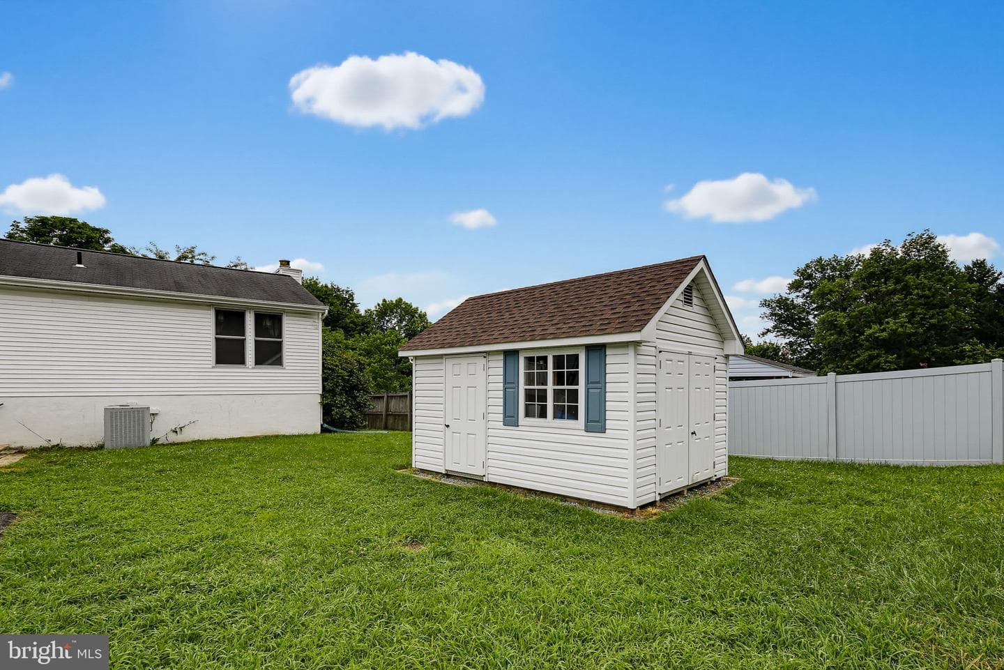 5571 Hunting Horn Drive photo 29