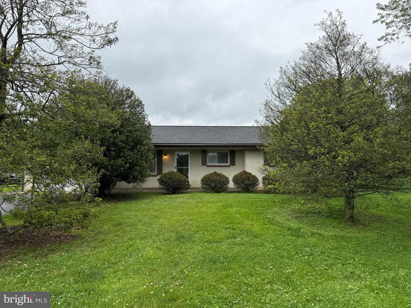 5667 Oakland Mills Road photo 1