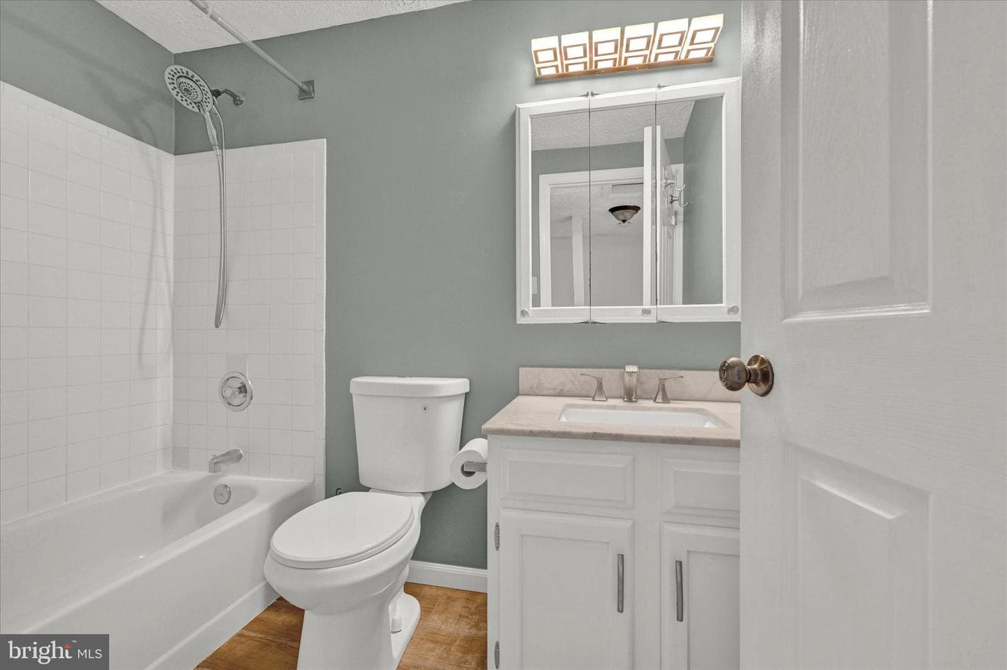 10843 Olde Woods Way photo 17