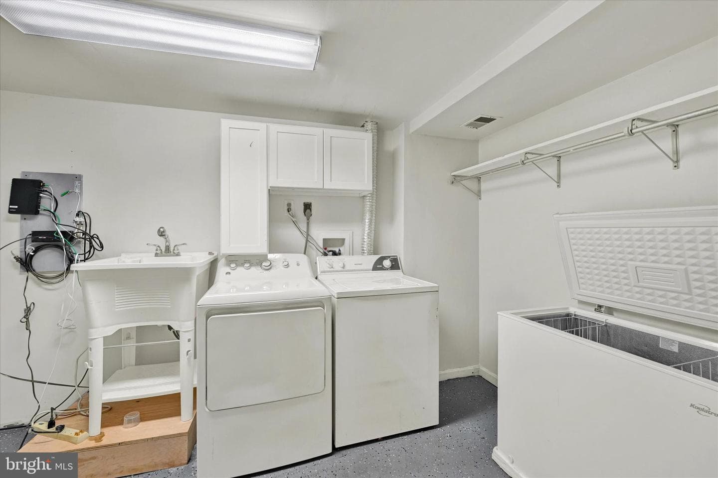 10843 Olde Woods Way photo 22