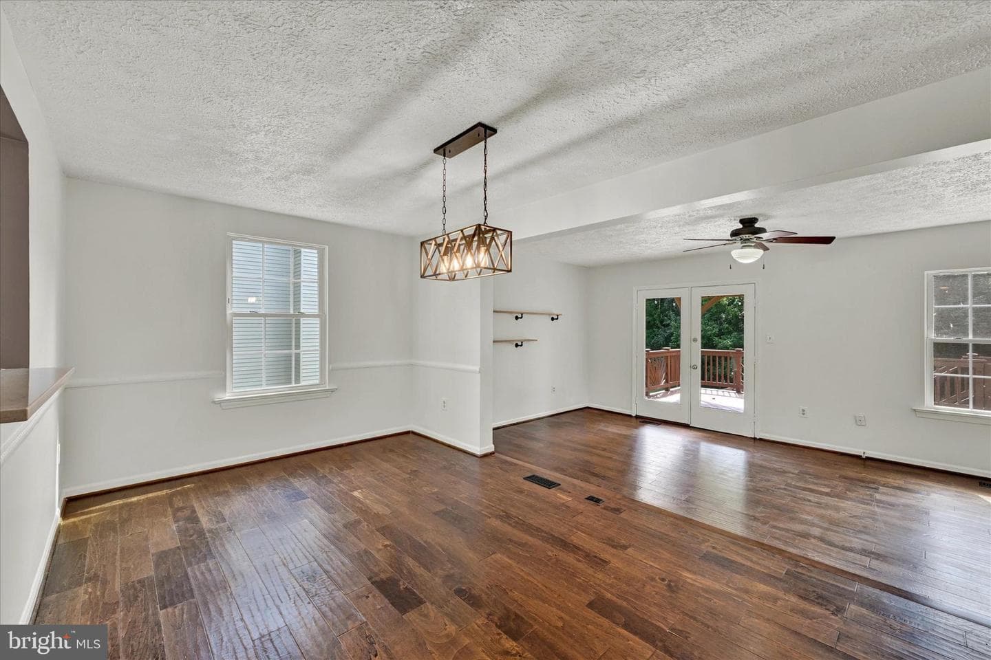 10843 Olde Woods Way photo 9