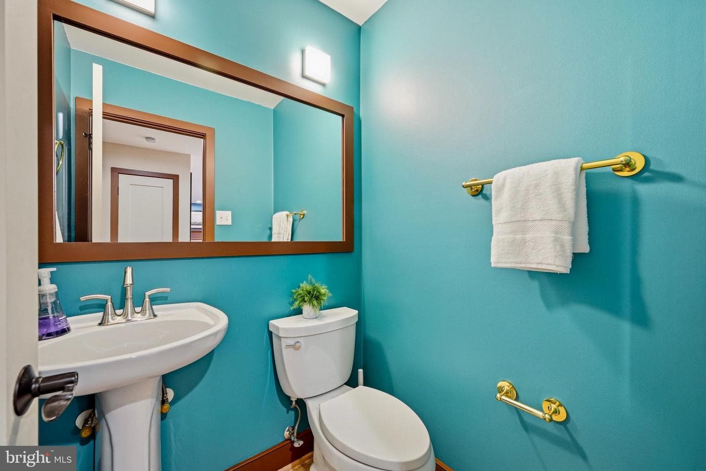 8507 Spring Harvest Court photo 27