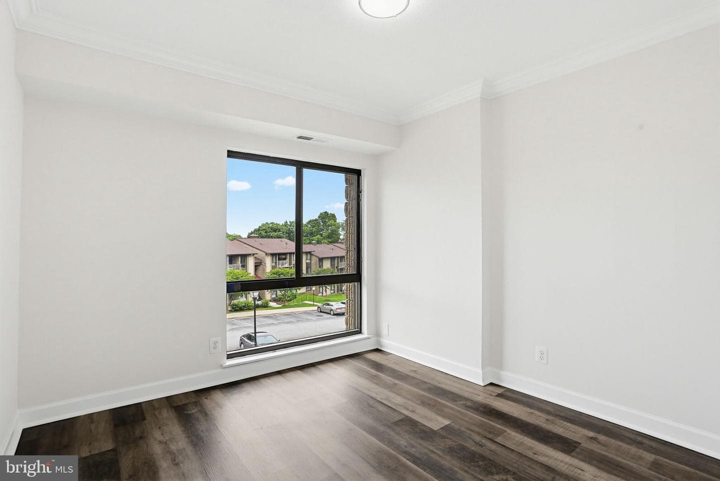 6081 Majors Lane #12 photo 30