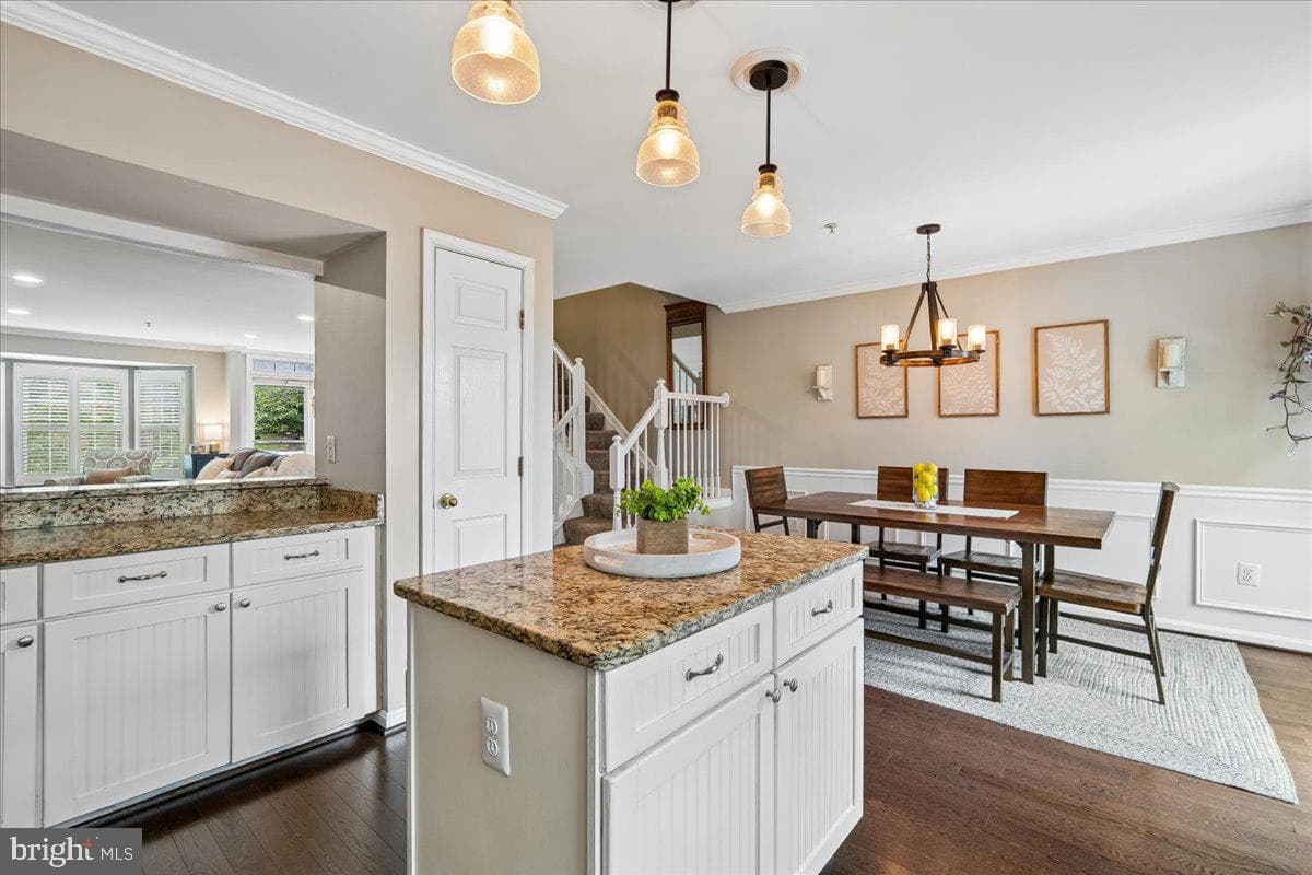 6305 Hampton Place photo 10