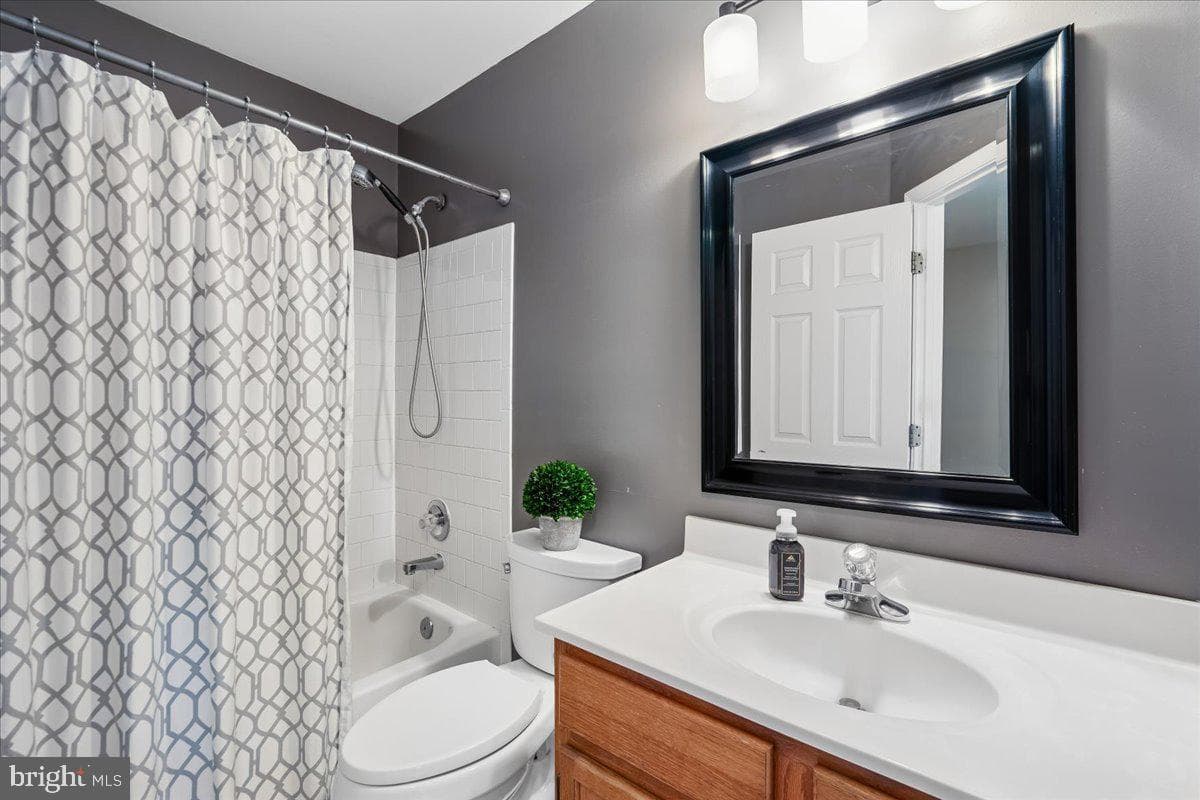 6305 Hampton Place photo 23