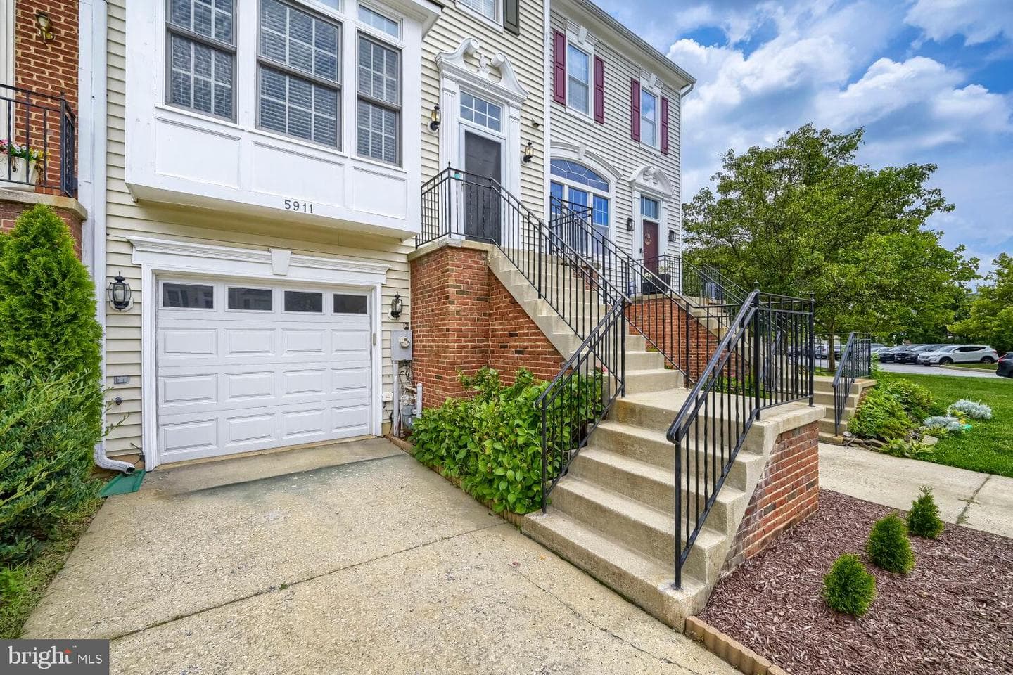 5911 Meadow Rose photo 2