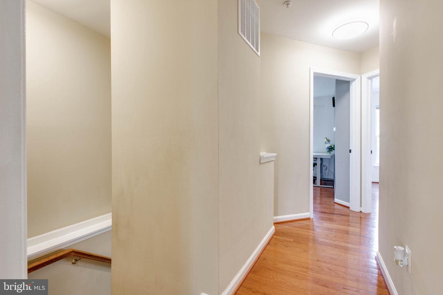 10700 Croydon Court photo 36