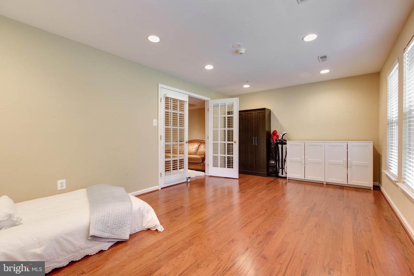 10700 Croydon Court photo 44