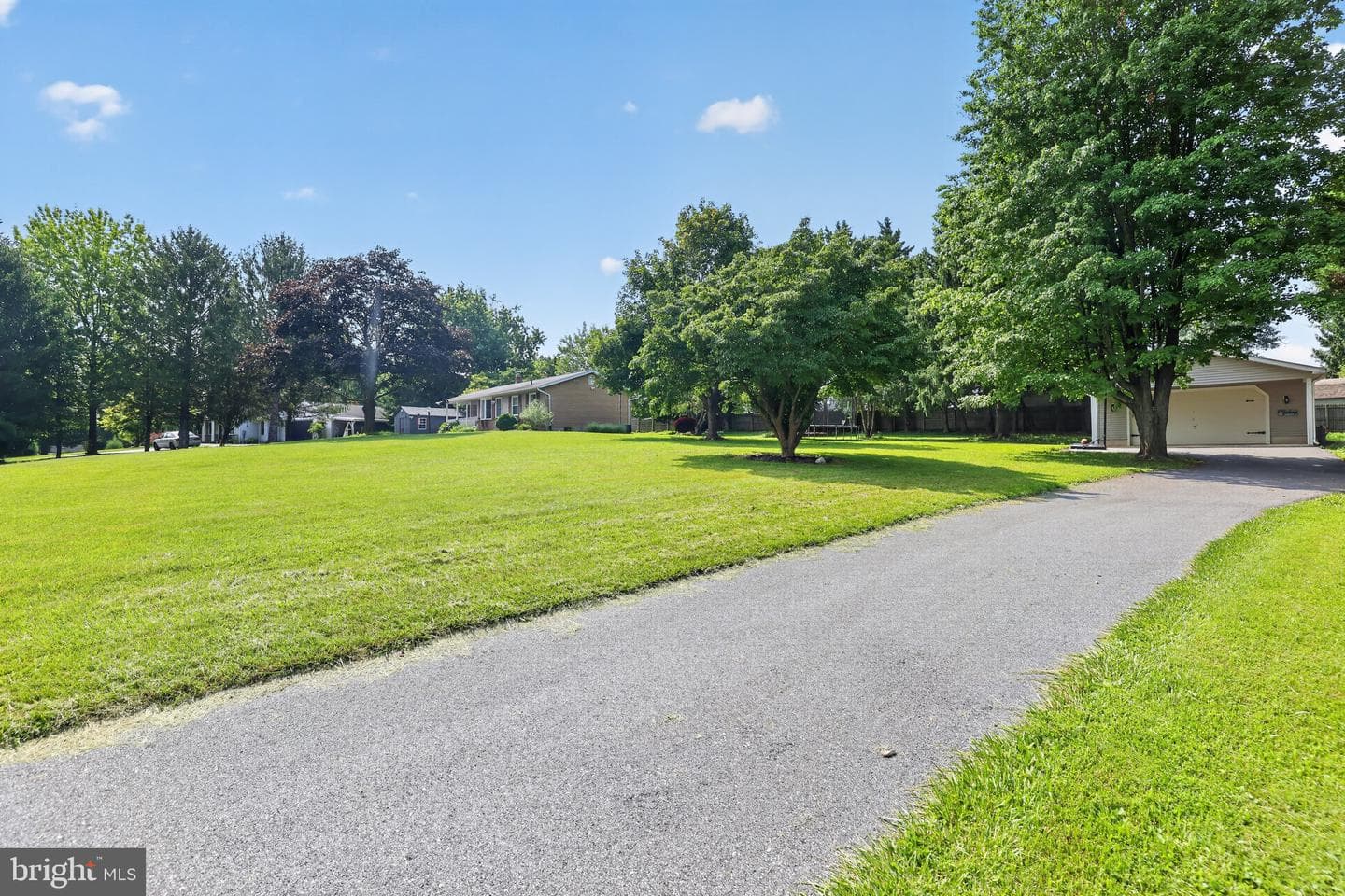 17001 Moss Meadow Way photo 5