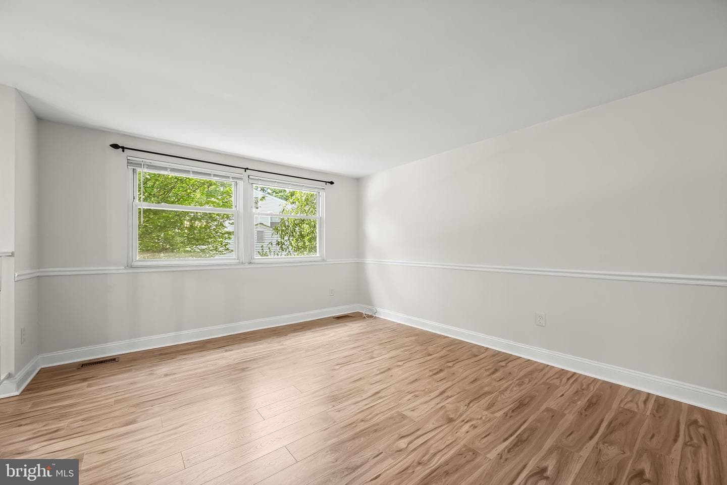 5435 The Bridle Path photo 13