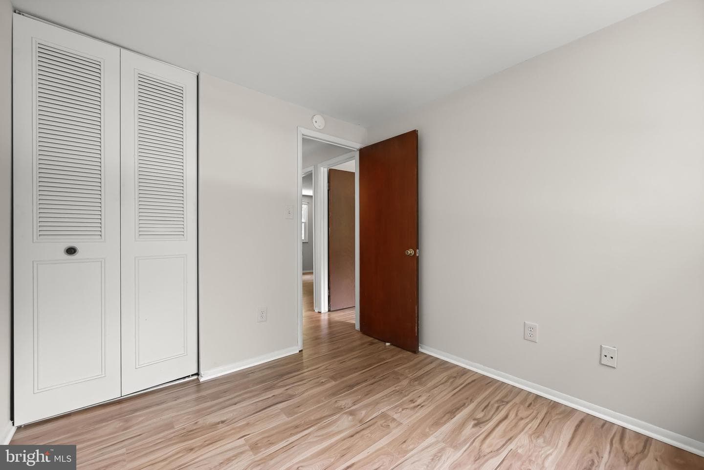 5435 The Bridle Path photo 34