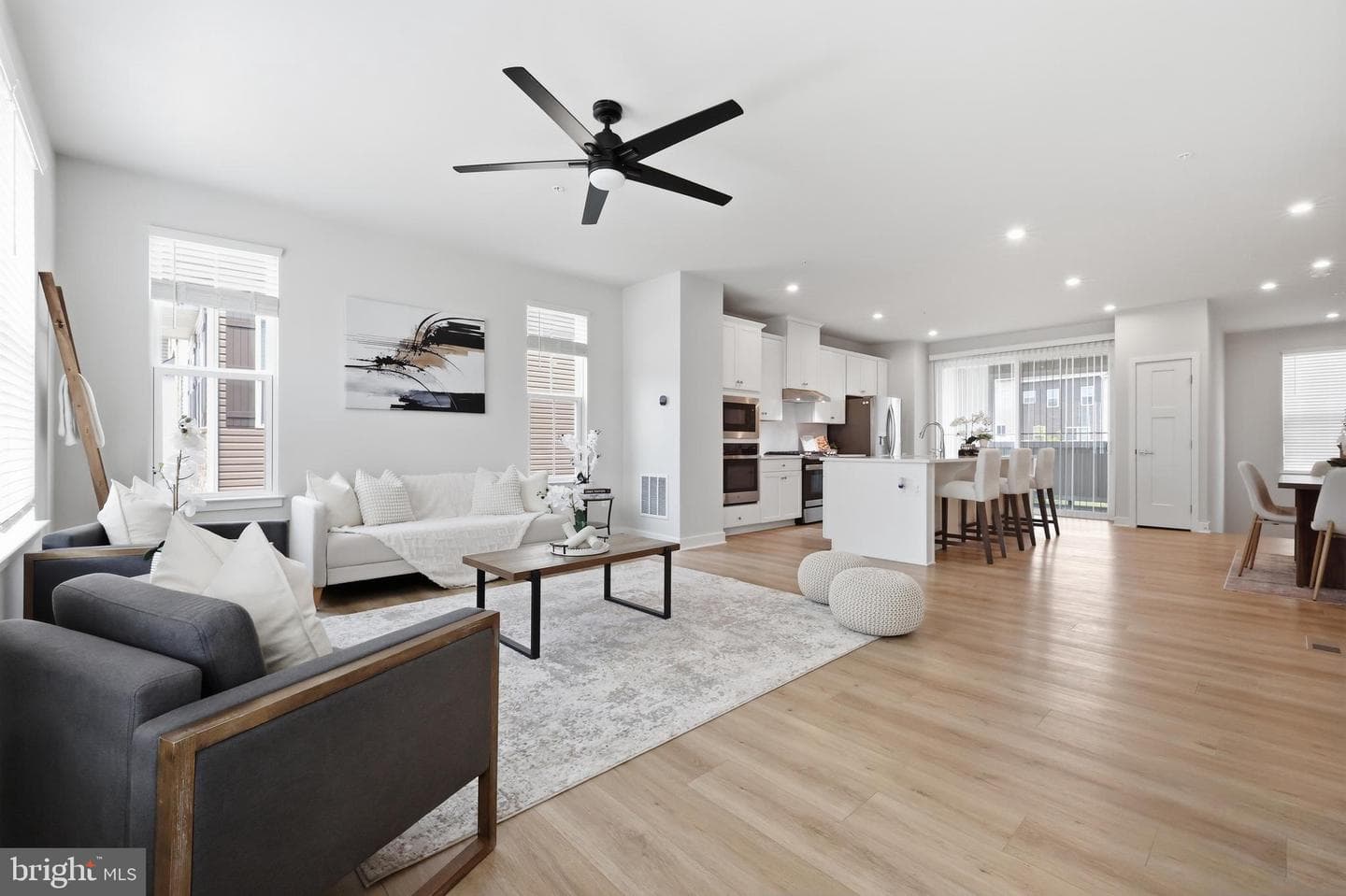 8115 Primrose Lane photo 22