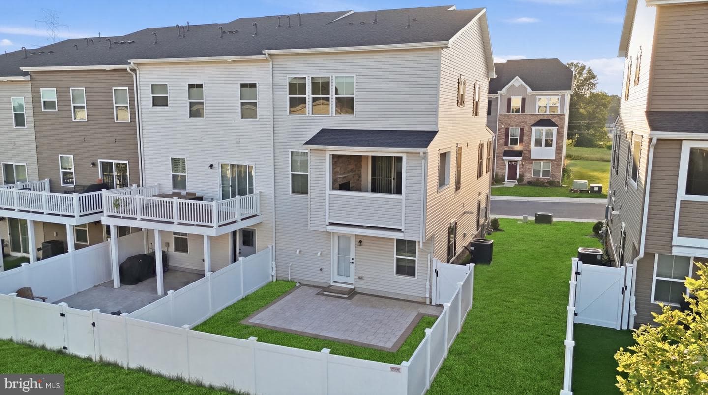 8115 Primrose Lane photo 48