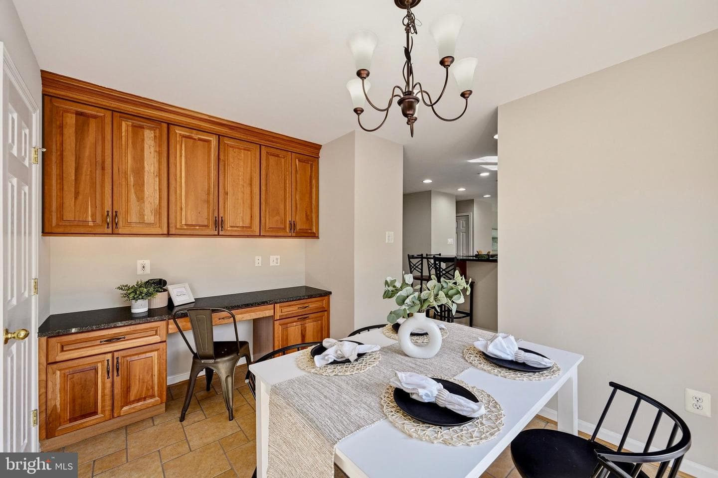 5016 Brampton Parkway photo 23