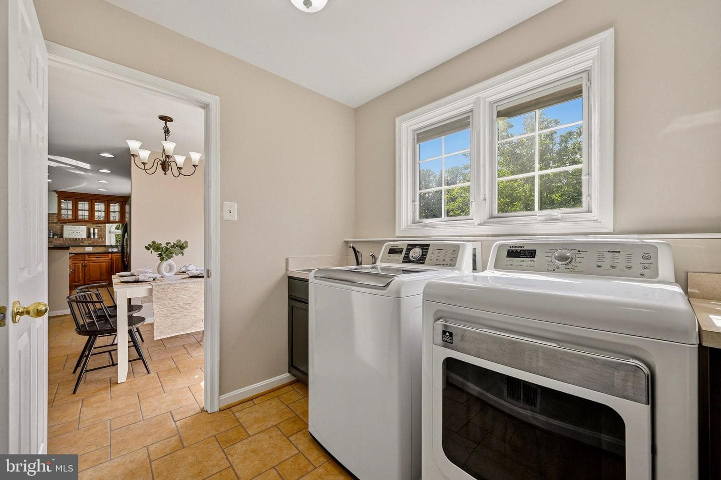 5016 Brampton Parkway photo 29