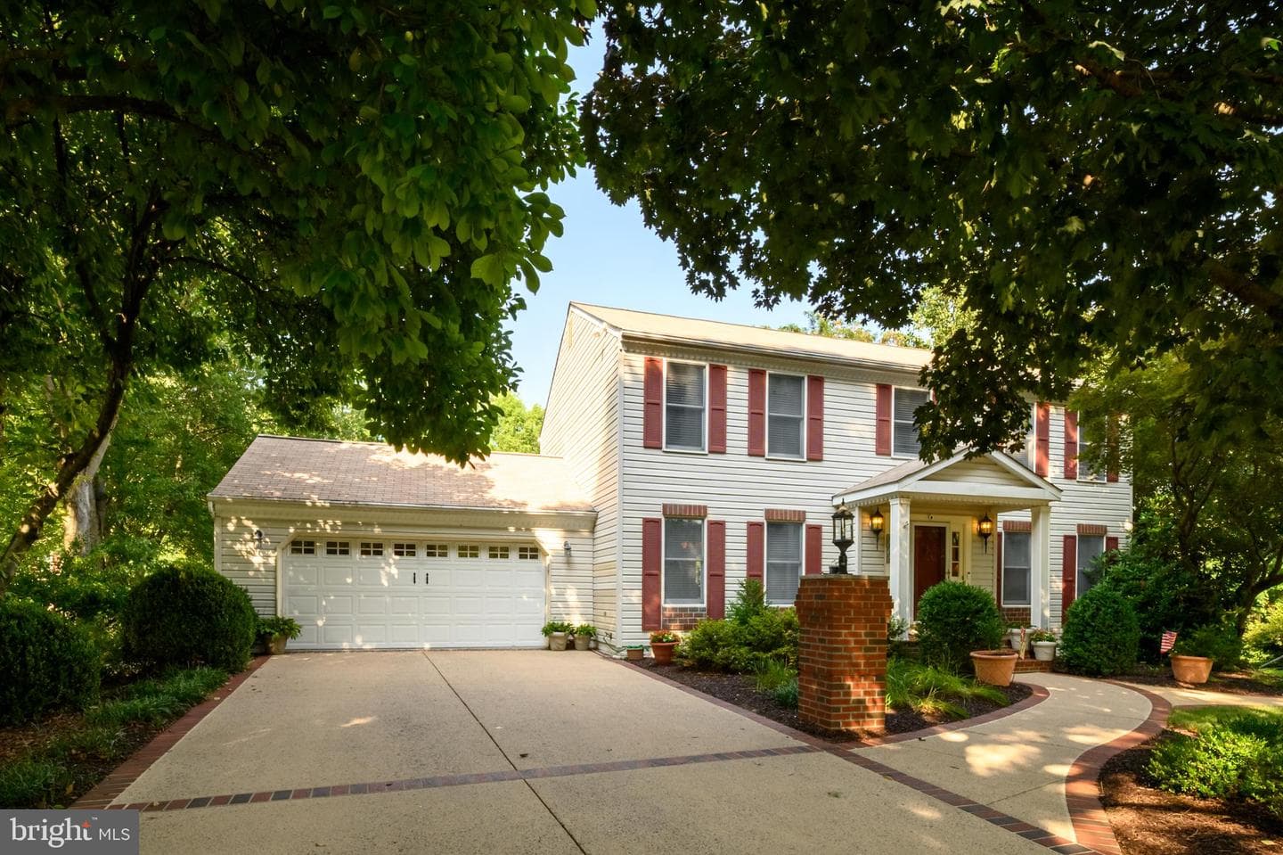 8518 Rosecroft Terrace photo 1