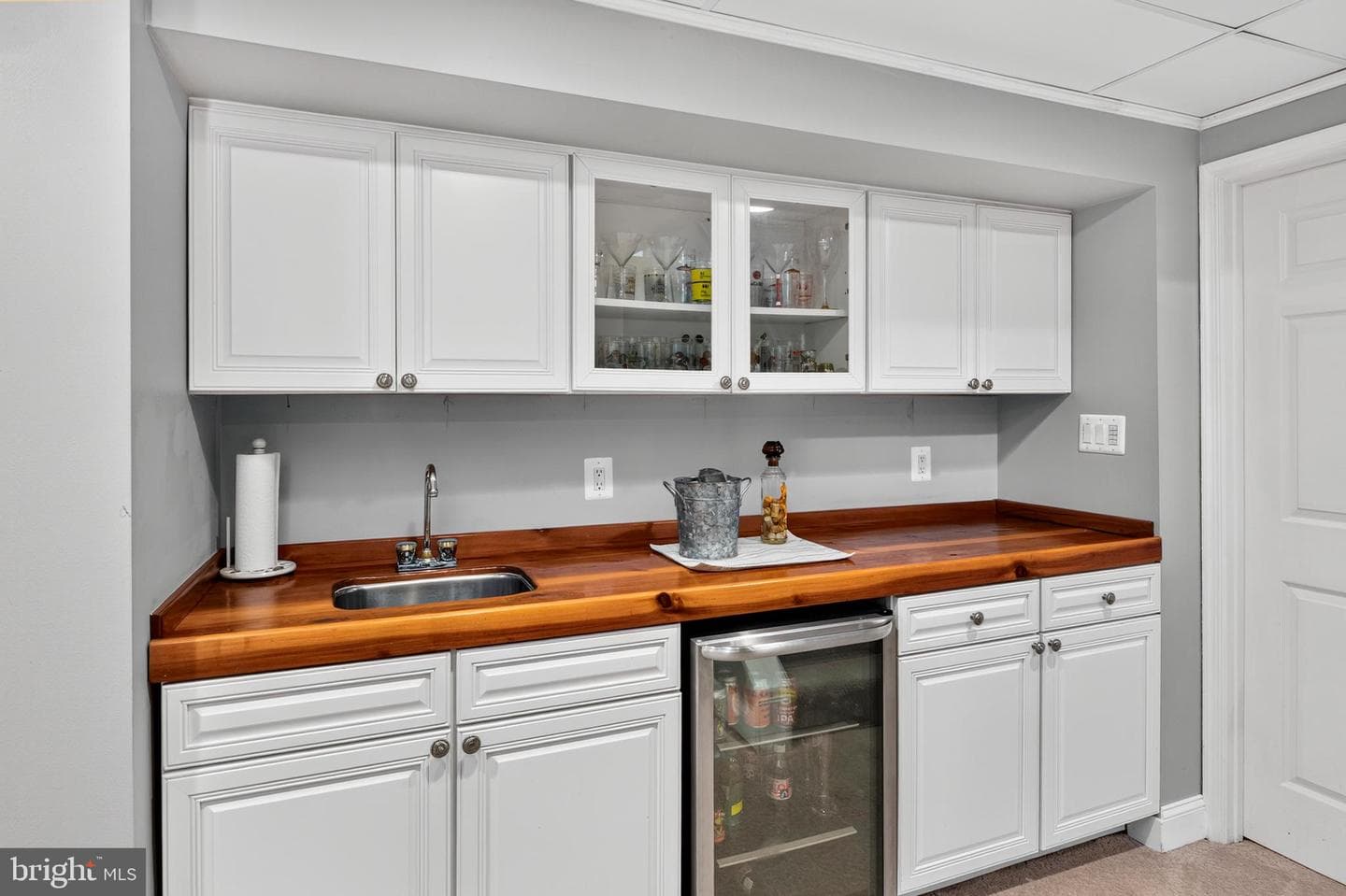 8518 Rosecroft Terrace photo 31