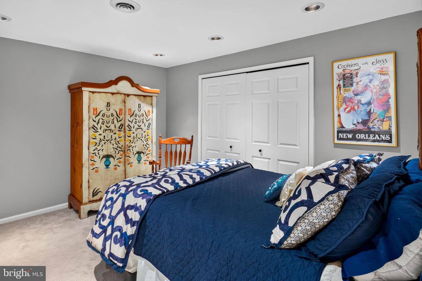 8518 Rosecroft Terrace photo 33