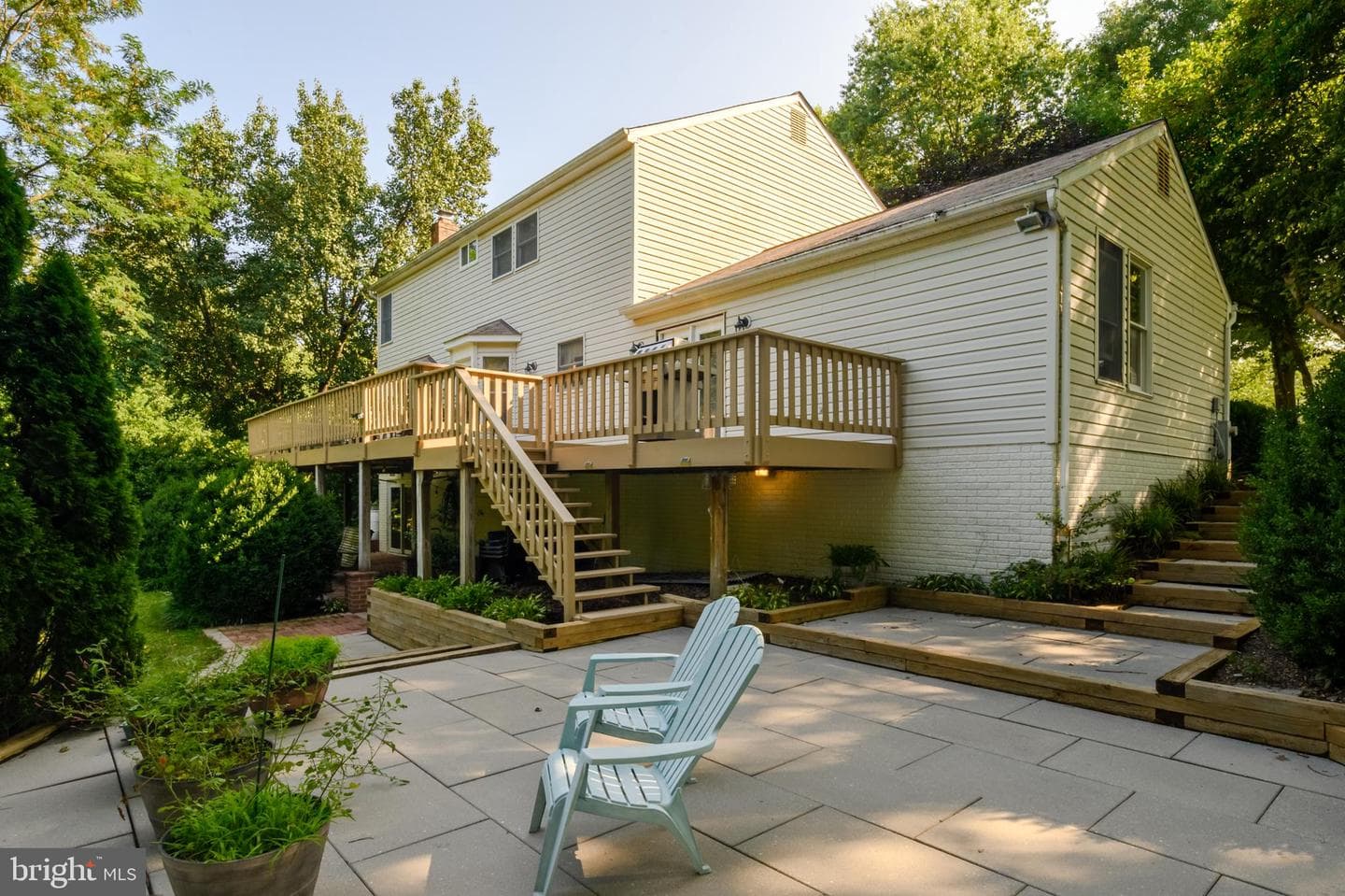 8518 Rosecroft Terrace photo 46