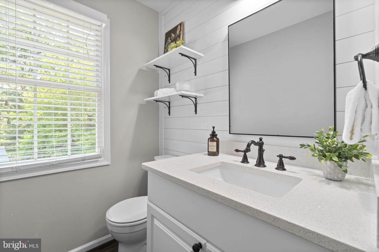 8308 Spring Breeze Court photo 24