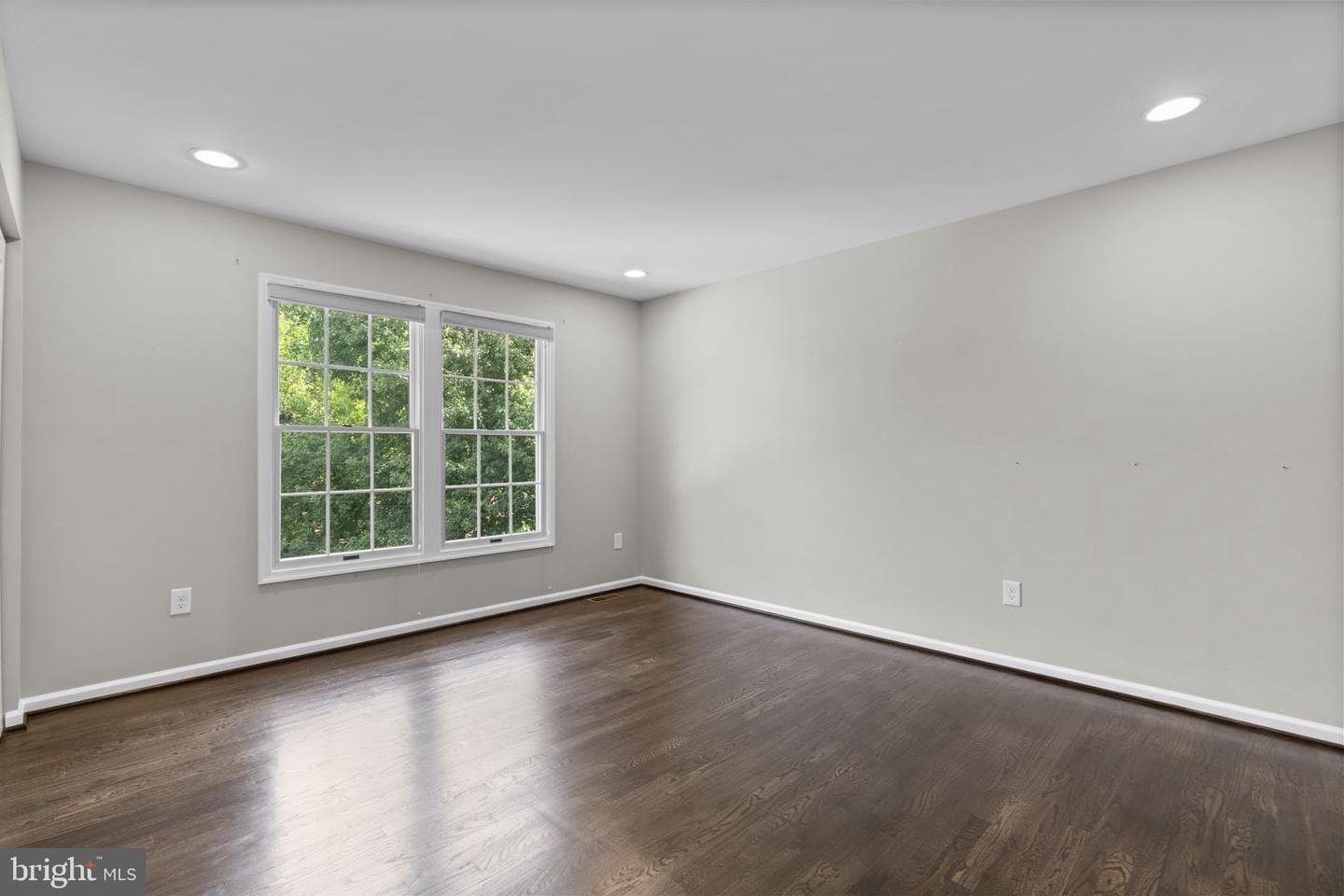 8308 Spring Breeze Court photo 40