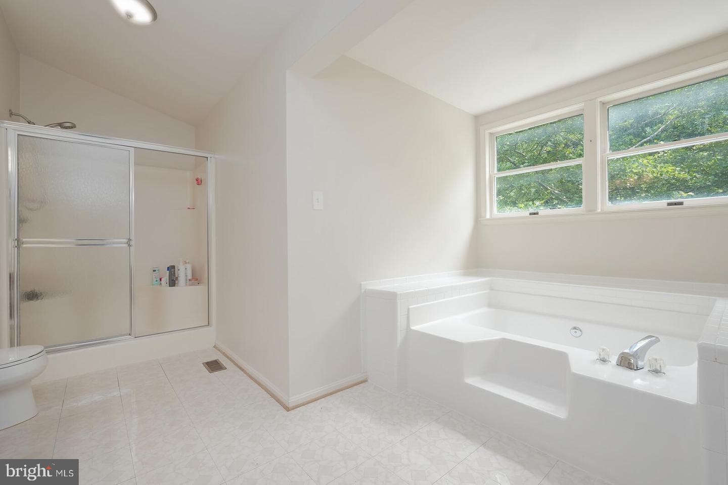 10914 Shadow Lane photo 16