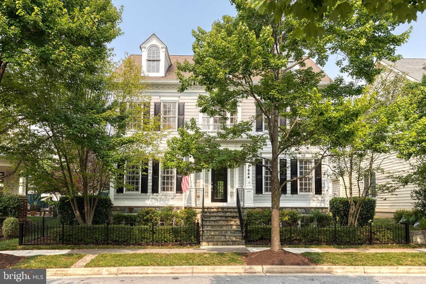 7644 President Street, Fulton