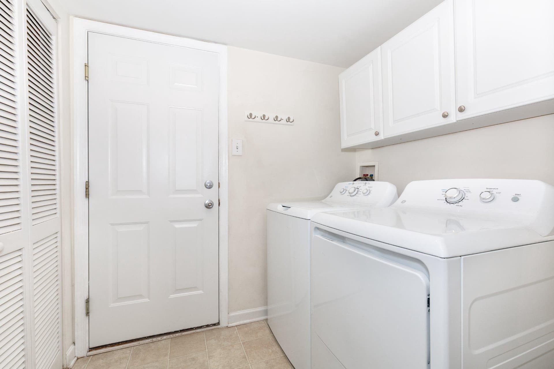 5917 Trumpet Sound Court #3 photo 37