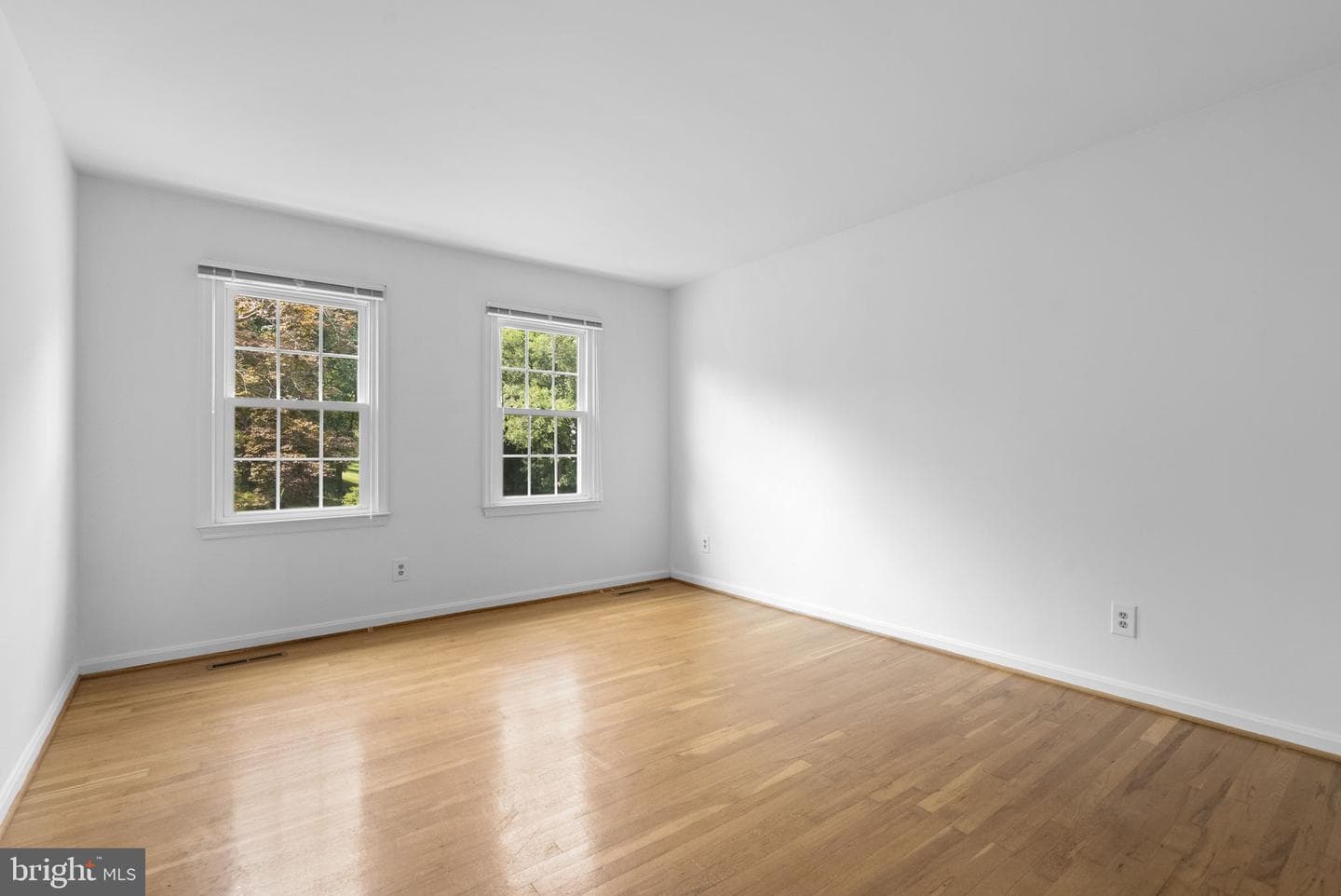 14233 Day Farm Road photo 38