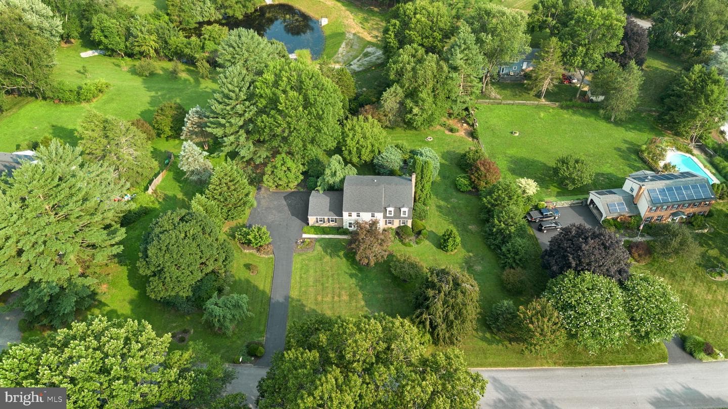 14233 Day Farm Road photo 55
