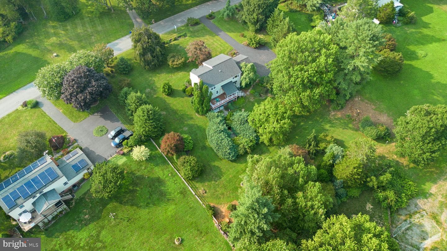 14233 Day Farm Road photo 58