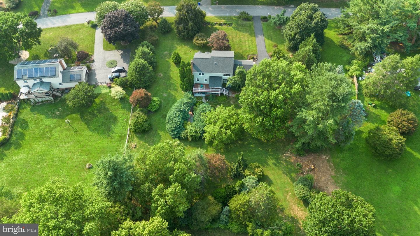 14233 Day Farm Road photo 59