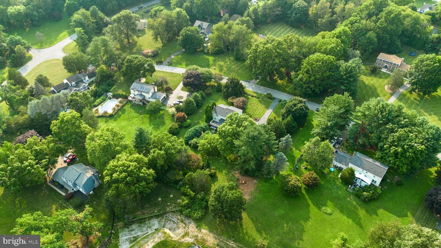 14233 Day Farm Road photo 60