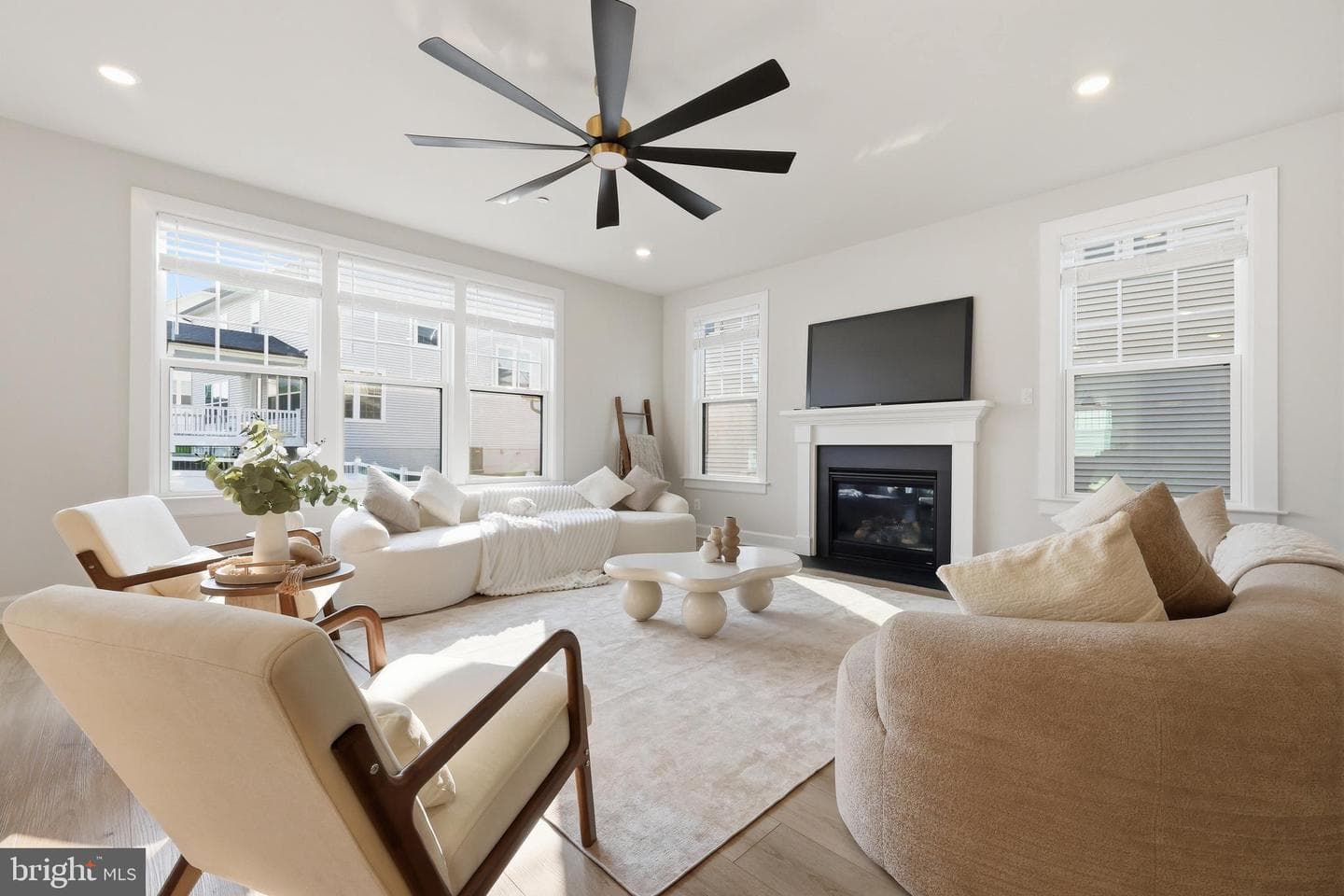 7973 Lawndale Circle photo 14