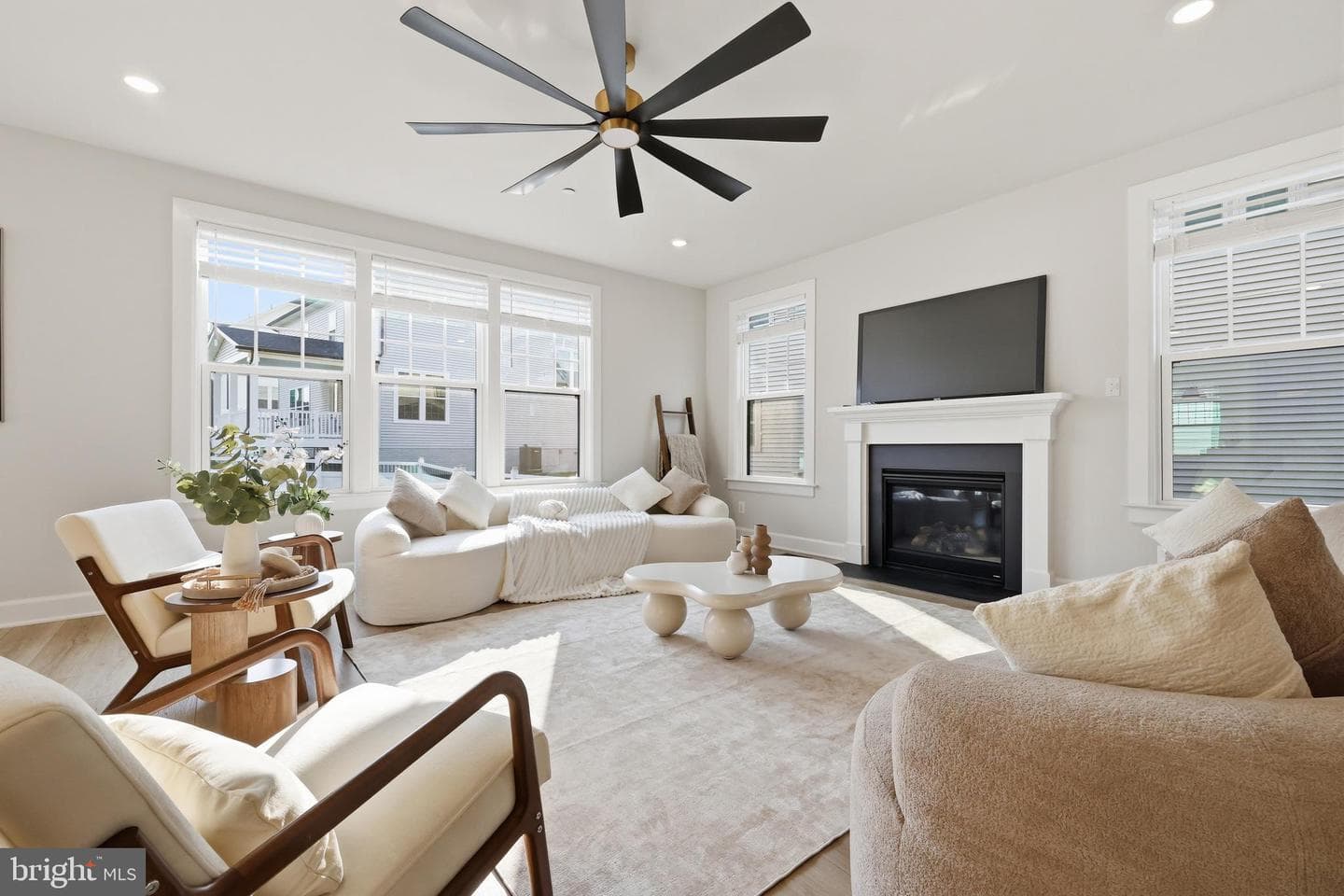 7973 Lawndale Circle photo 17