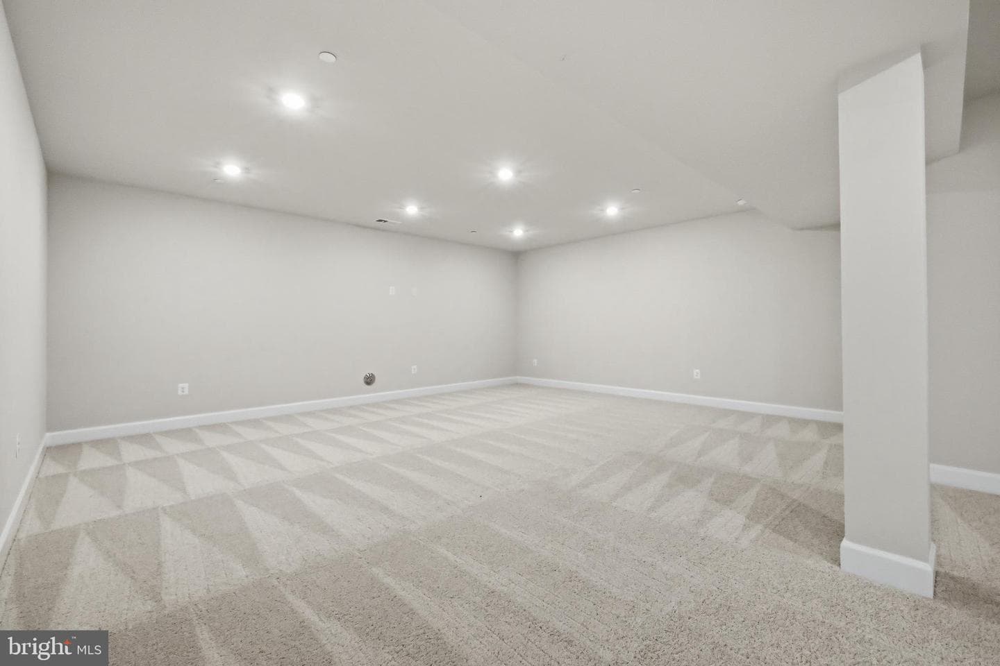 7973 Lawndale Circle photo 70