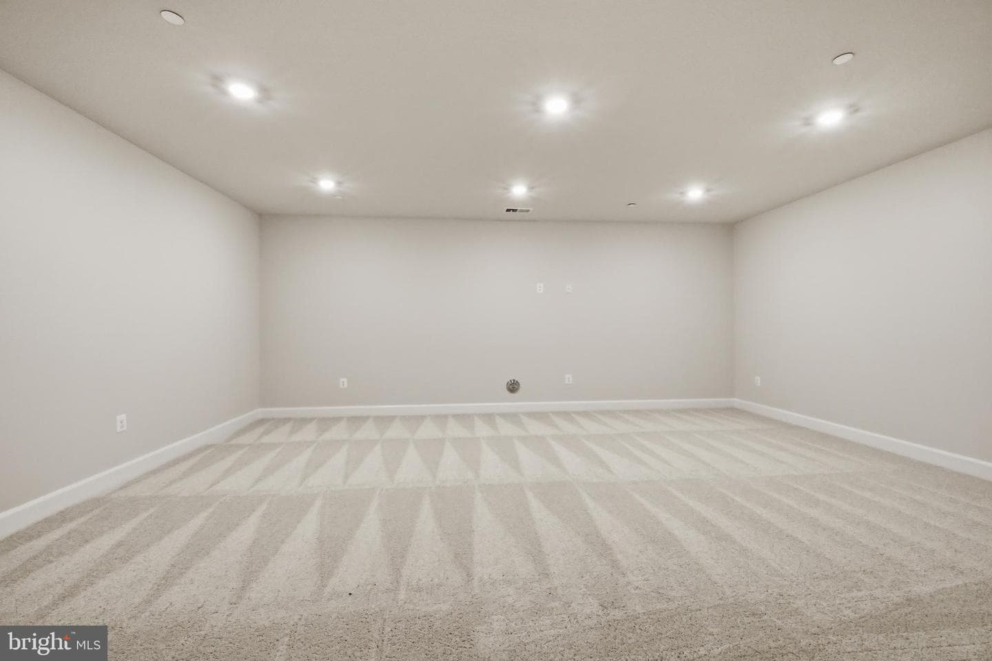 7973 Lawndale Circle photo 71